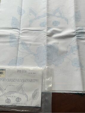 Vintage pre stamped quilt blocks to embroider cat kitty lot of 6